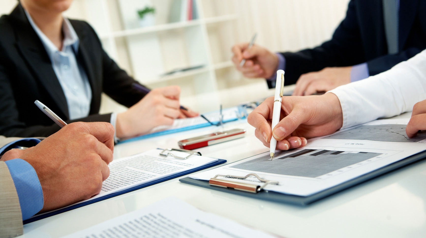 À Privas, nous proposons un accompagnement fiscal pour les particuliers, afin d’optimiser leur situation et garantir le respect des obligations légales. Ce service personnalisé aide à mieux gérer impôts, déclarations et avantages fiscaux.