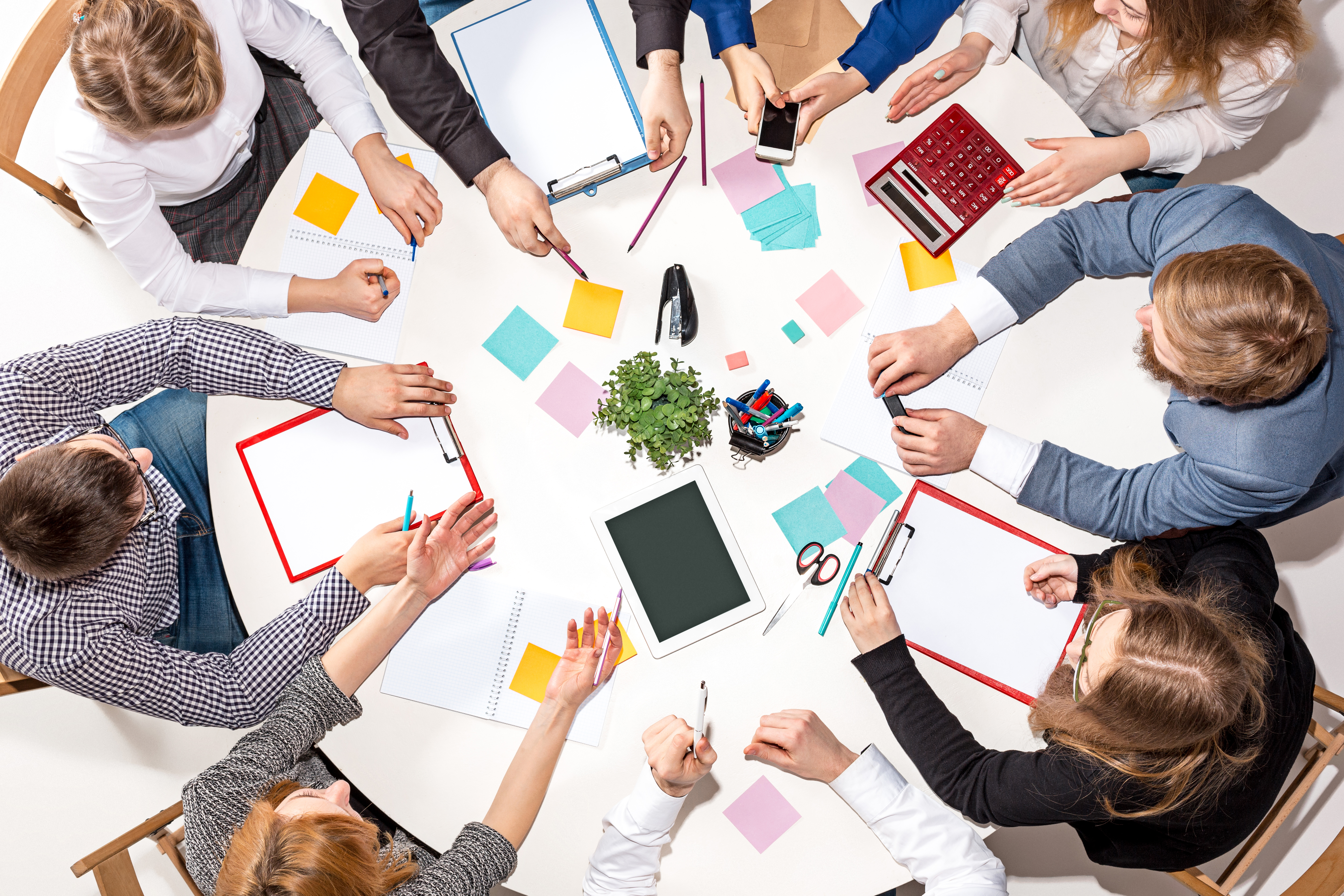 Le rôle de l'expert-comptable dans le développement de votre entreprise à Bourges est essentiel pour guider les décisions stratégiques, optimiser la gestion financière et assurer la conformité légale. Son accompagnement permet de soutenir la croissance en apportant des conseils adaptés à chaque étape de votre activité.