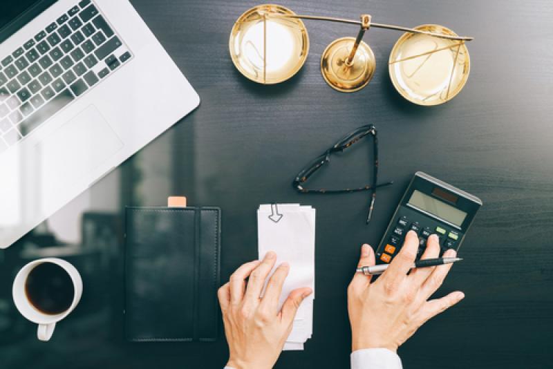 La tarification et transparence des honoraires à Royan garantit aux entreprises une visibilité claire sur les coûts des services comptables. Ce service permet de bâtir une relation de confiance, en assurant des prestations adaptées sans frais cachés.