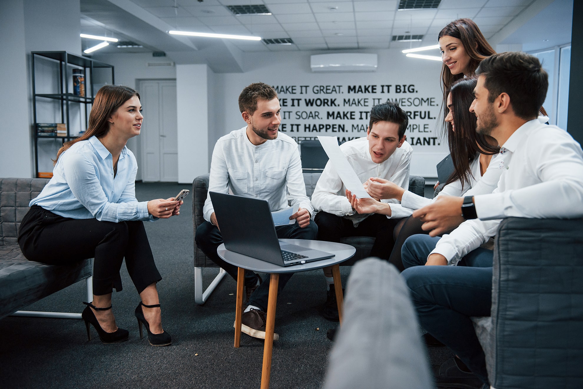 "Découvrez les témoignages de nos clients à Bordeaux et les raisons pour lesquelles ils ont choisi Easy Expert. Transparence, expertise, et accompagnement personnalisé sont au cœur de notre relation avec chaque entreprise pour les aider à atteindre leurs objectifs."
